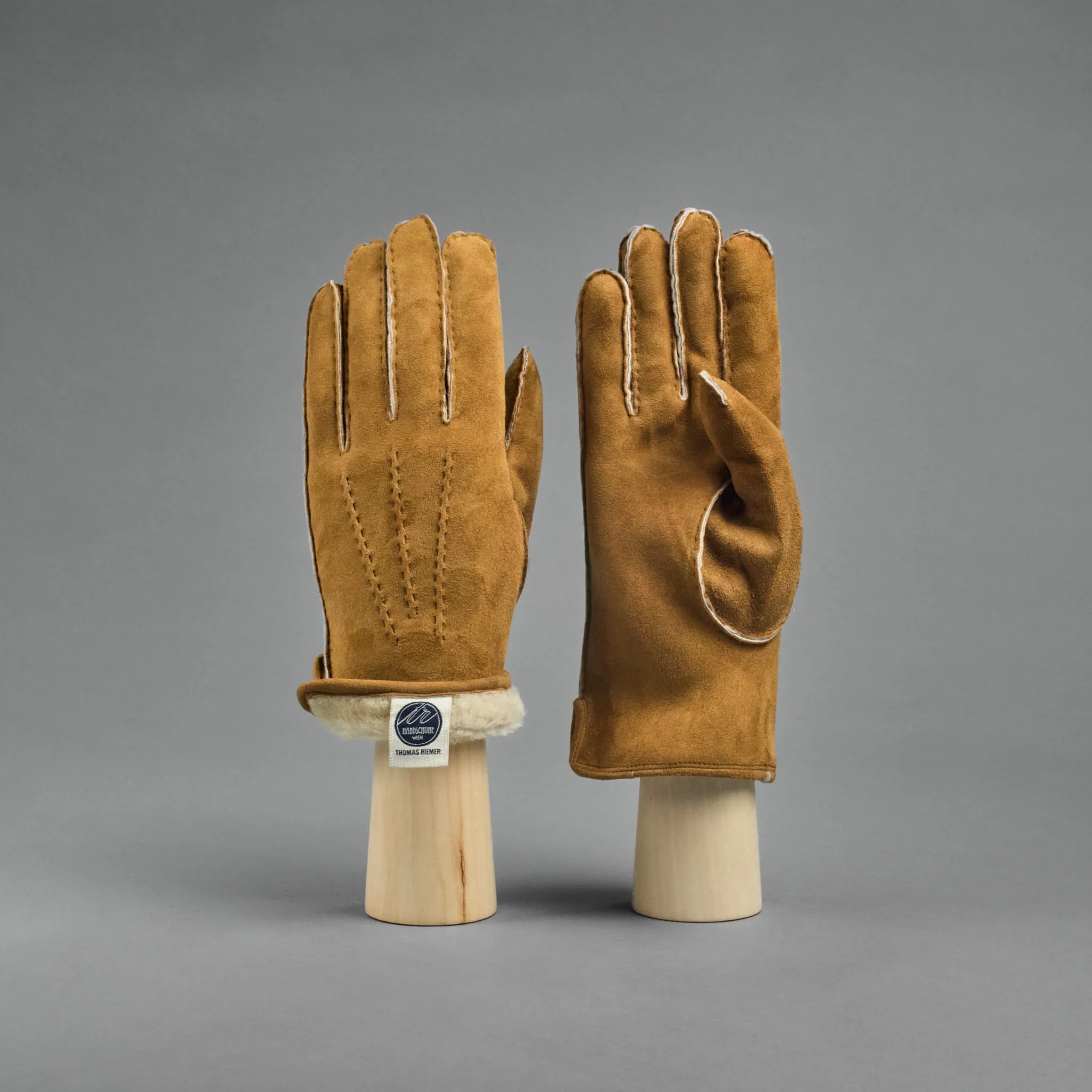 Ladies Gloves from Camel Curly Lambskin lined with Shearling