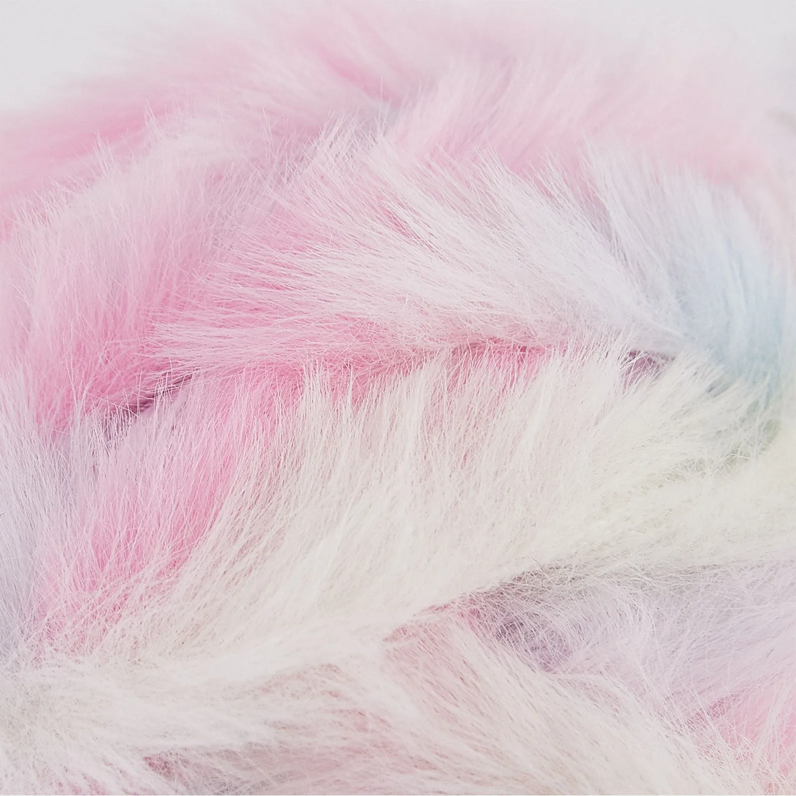 NICEEC 2 Skeins Super Soft Fur Yarn Chunky Fluffy Faux Fur Yarn Eyelash Yarn for Crochet Knit -Total Length 2×32m(2×35yds,50g×2)