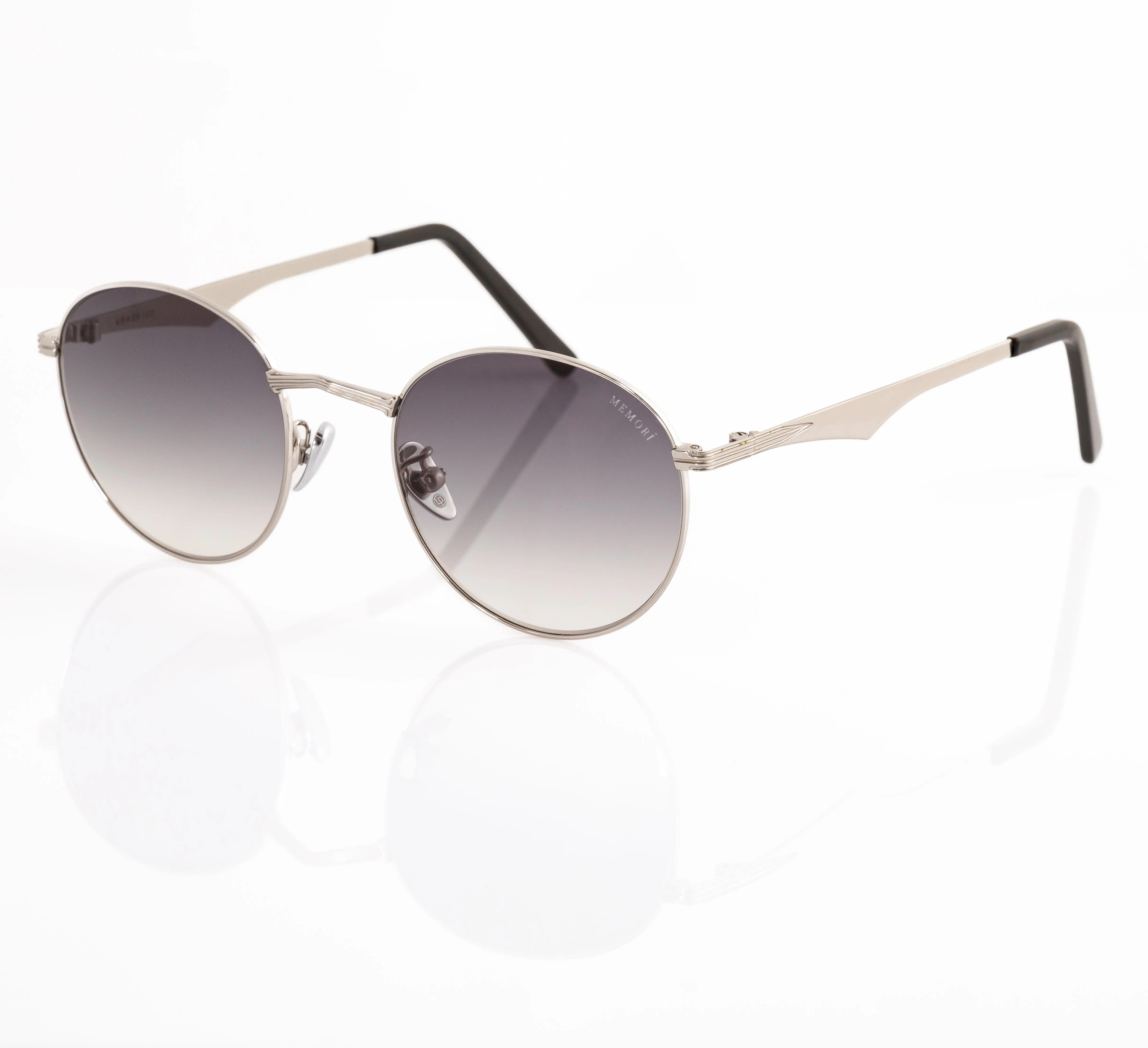 Round Sunglasses in Silver - Black Gradient Lenses