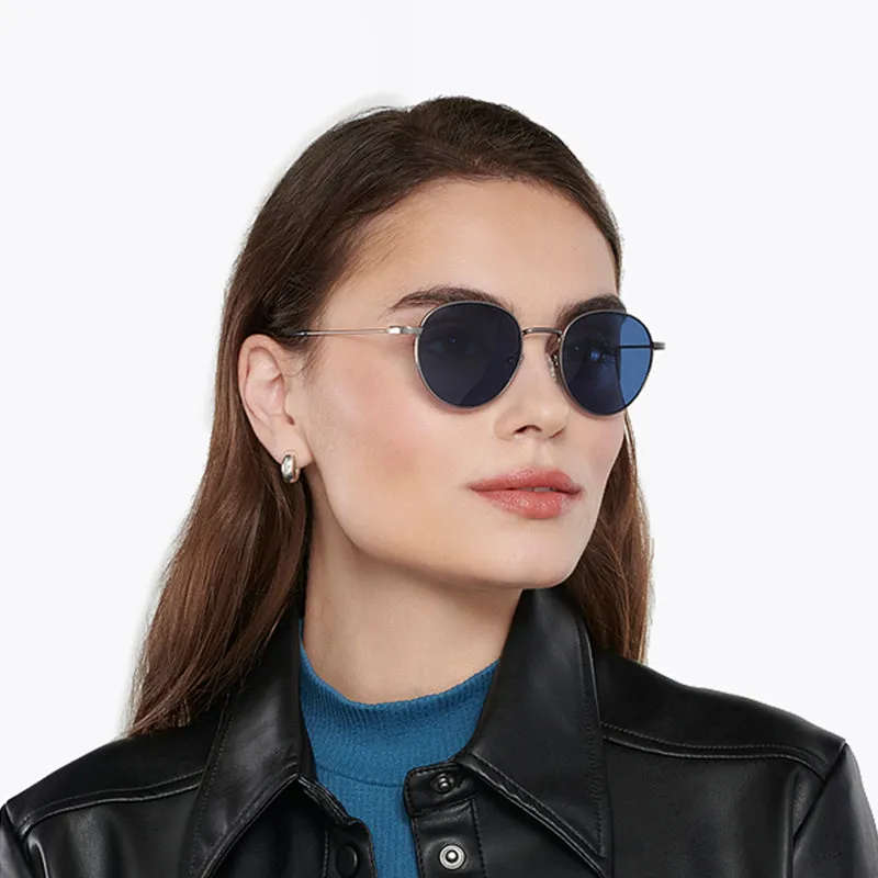 Round sunglasses