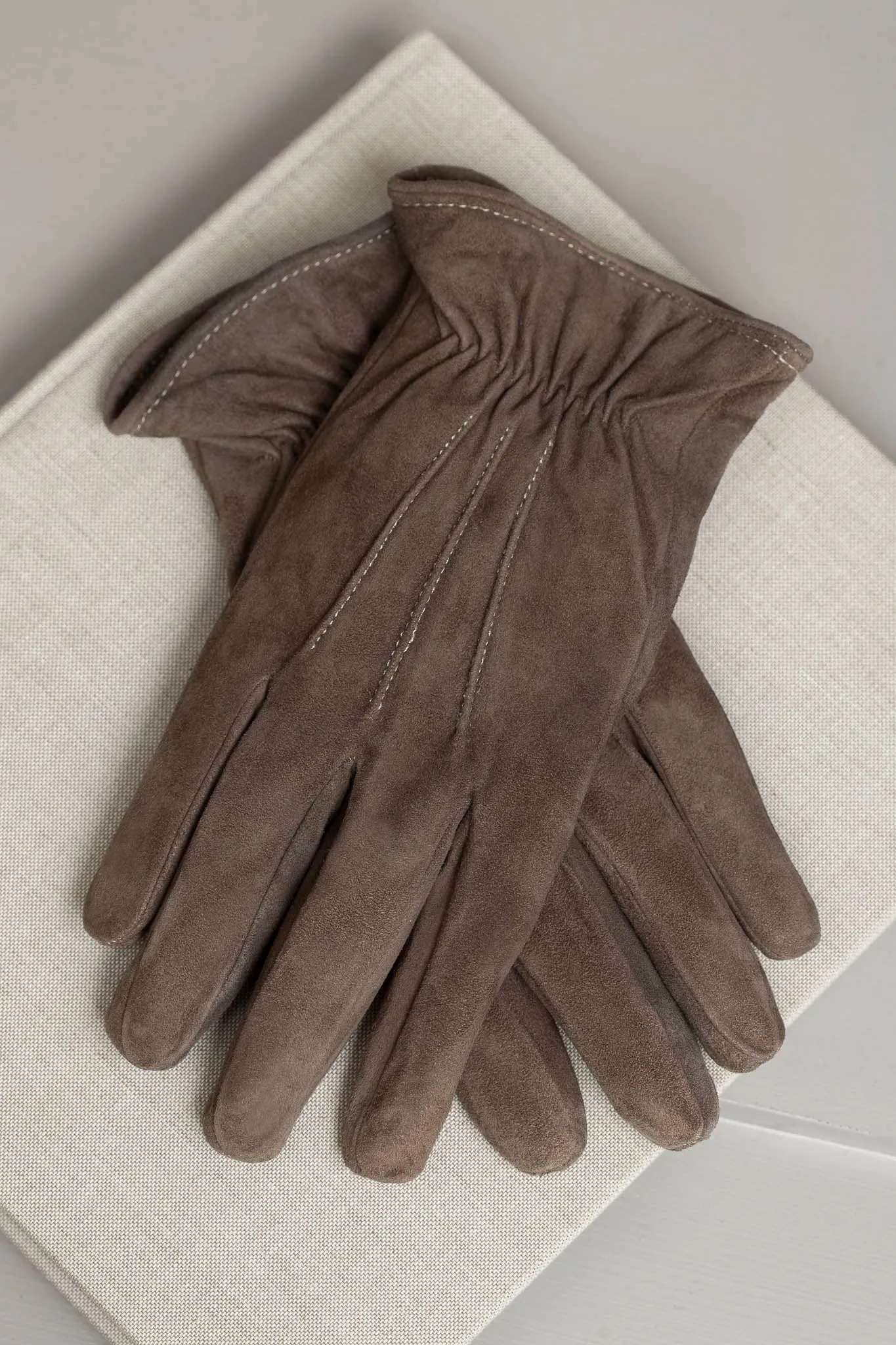 Taupe suede gloves - Made in Italy