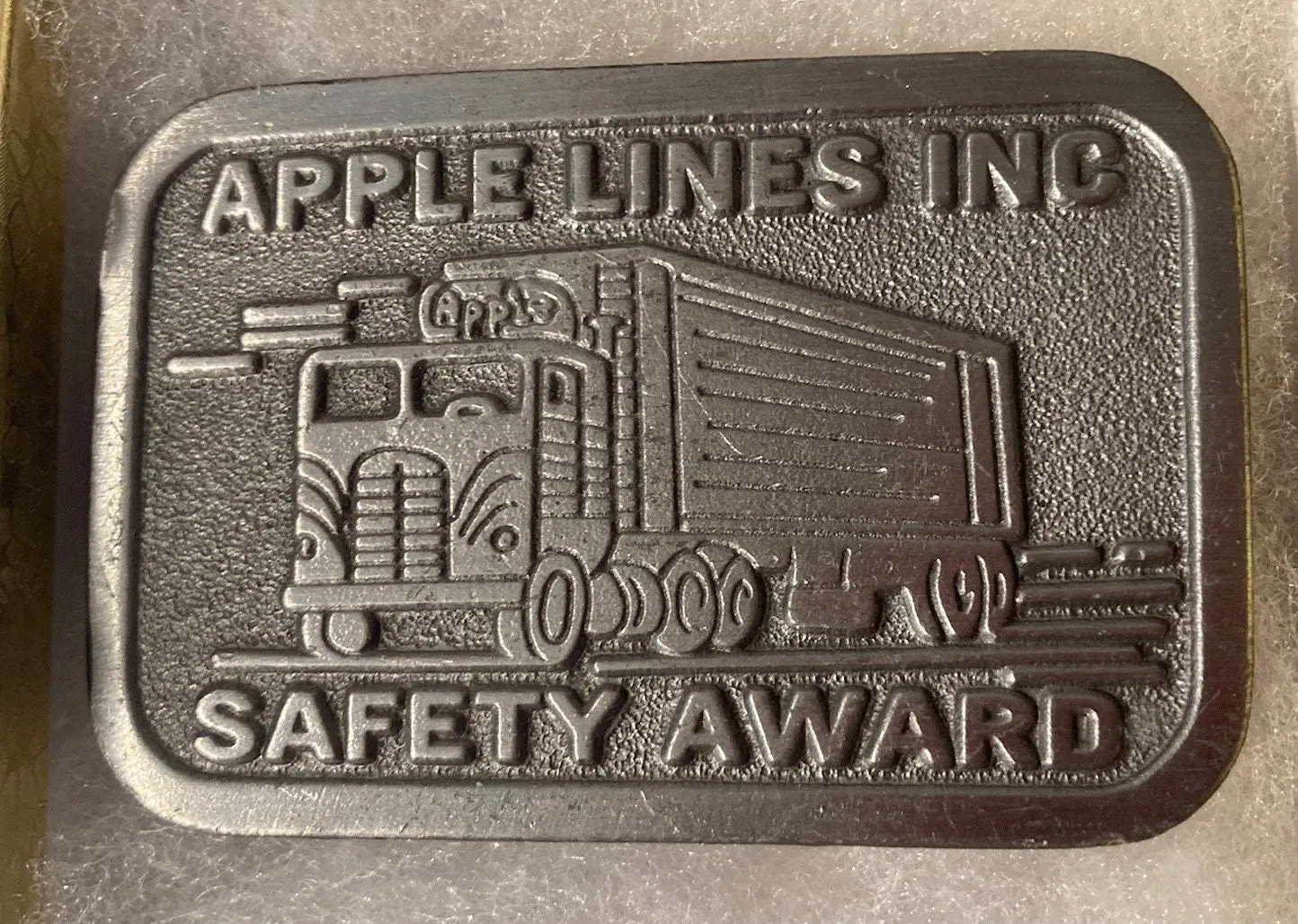 Vintage Metal Belt Buckle, Trucking, Semi, Rig, 18 Wheeler, Apple Lines Inc, 3 1/4" x 2 1/4", Heavy Duty, Quality, Thick Metal, Made in USA